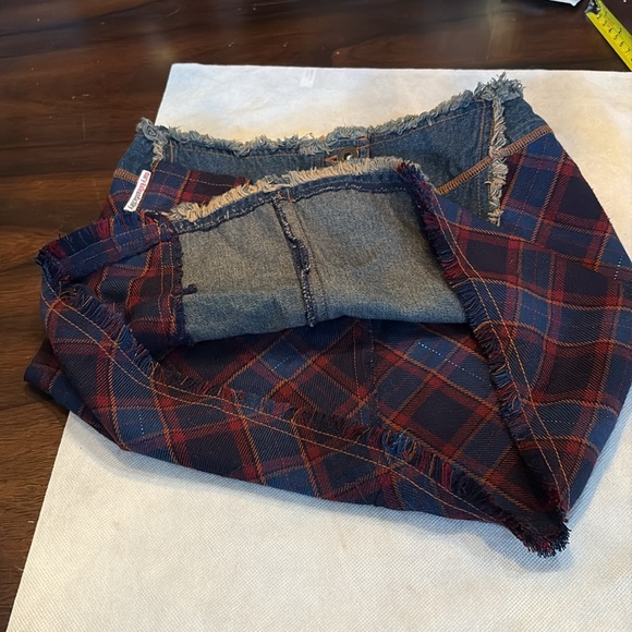 Vintage Mary Kate & Ashley Unique Denim & Plaid metallic blue thread skirt - Picture 9 of 11